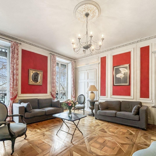  Annonces CROIXROUSSE : Apartment | LYON (69002) | 122 m2 | 735 000 € 