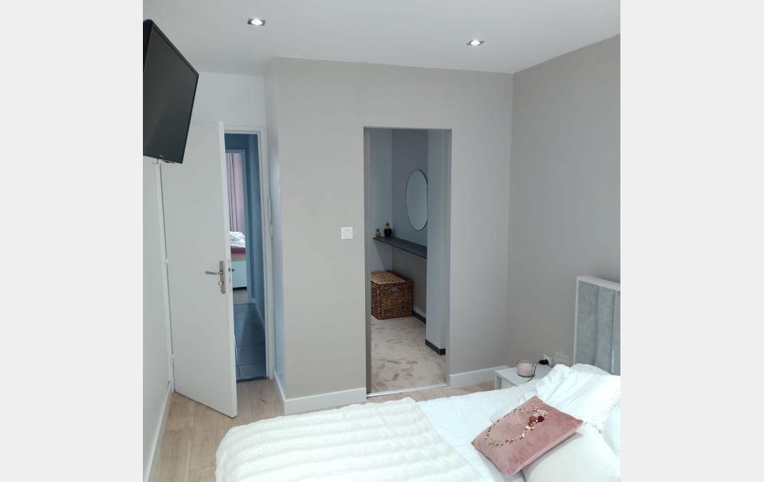 Annonces CROIXROUSSE : Apartment | SAINTE-FOY-LES-LYON (69110) | 96 m2 | 329 000 € 