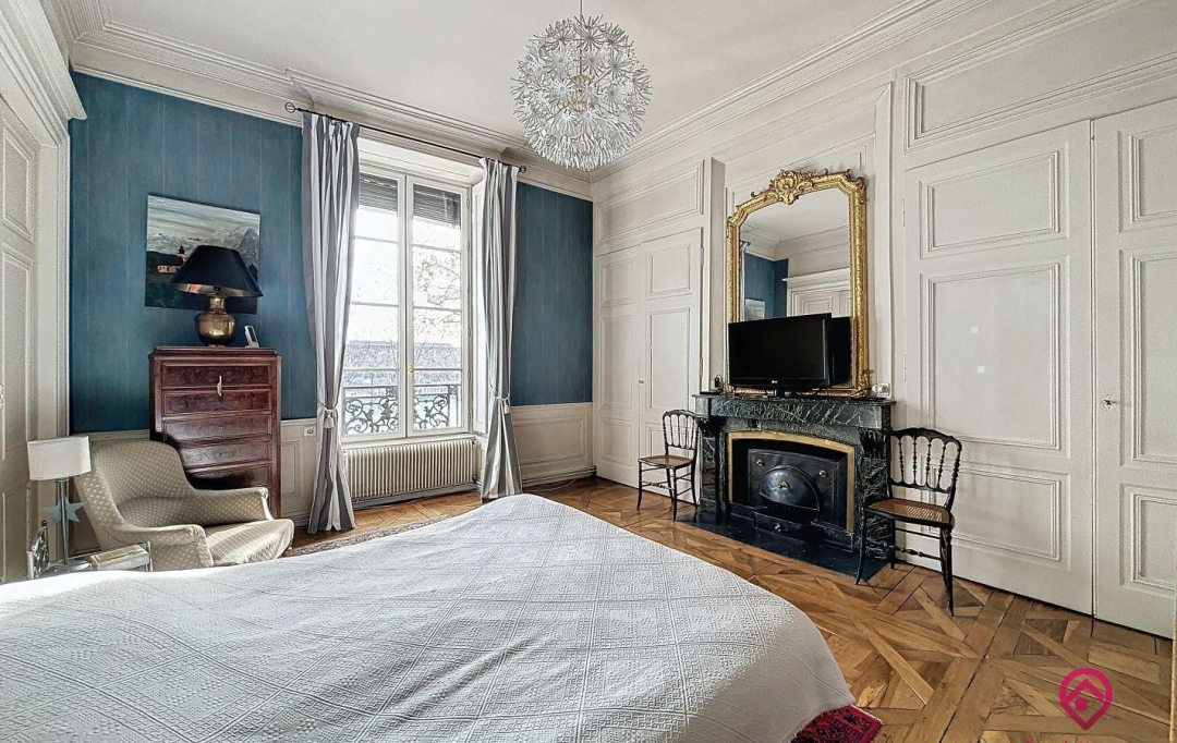 Annonces CROIXROUSSE : Apartment | LYON (69002) | 122 m2 | 735 000 € 