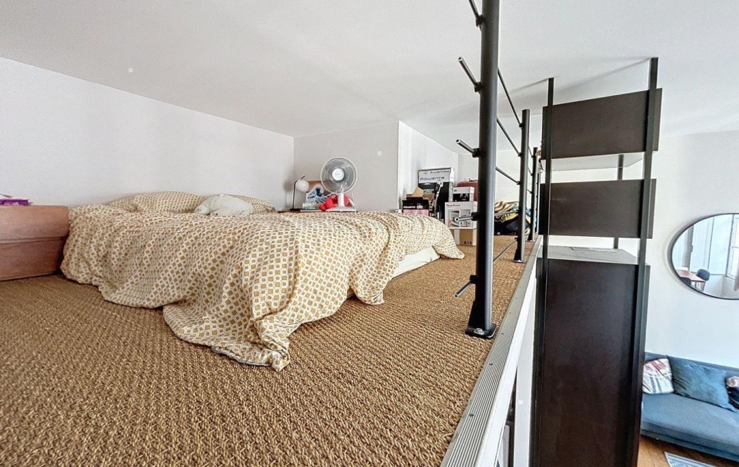 Annonces CROIXROUSSE : Appartement | LYON (69002) | 33 m2 | 245 000 € 