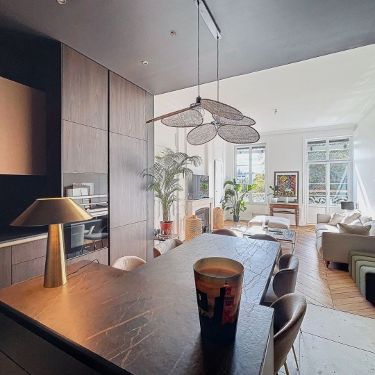 Annonces CROIXROUSSE : Appartement | LYON (69002) | 80 m2 | 655 000 &euro; 