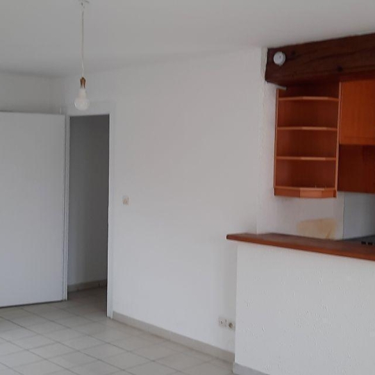  Annonces CROIXROUSSE : Apartment | CHAPONOST (69630) | 45 m2 | 690 € 
