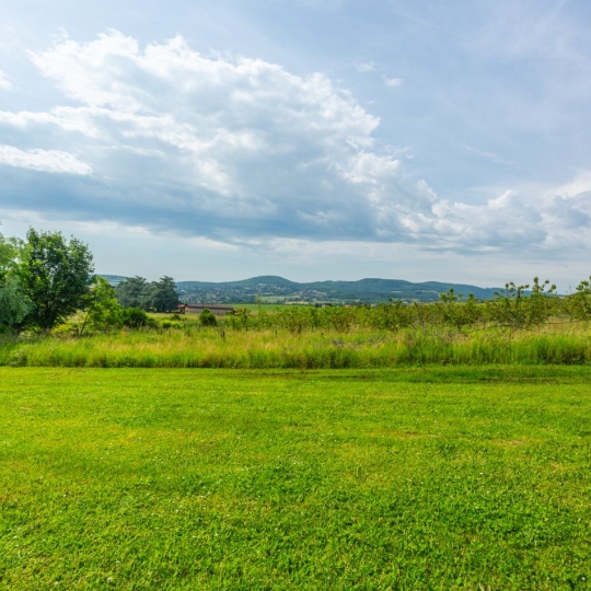  Annonces CROIXROUSSE : Maison / Villa | FLEURIEUX-SUR-L'ARBRESLE (69210) | 134 m2 | 690 000 &euro; 