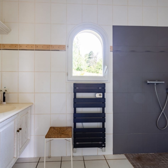  Annonces CROIXROUSSE : Maison / Villa | FLEURIEUX-SUR-L'ARBRESLE (69210) | 134 m2 | 690 000 &euro; 