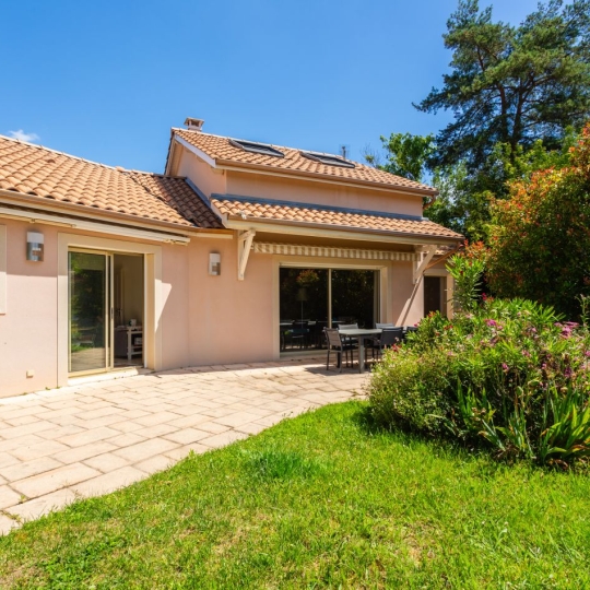  Annonces CROIXROUSSE : Maison / Villa | FRANCHEVILLE (69340) | 175 m2 | 895 000 &euro; 