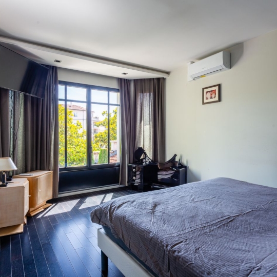  Annonces CROIXROUSSE : Maison / Villa | LYON (69003) | 120 m2 | 980 000 &euro; 