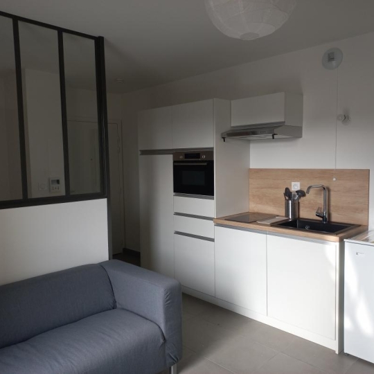  Annonces CROIXROUSSE : Apartment | LA TOUR-DE-SALVAGNY (69890) | 25 m2 | 680 € 