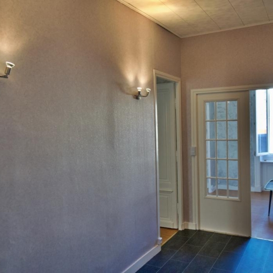 Annonces CROIXROUSSE : Apartment | LYON (69002) | 70 m2 | 1 013 € 