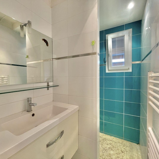  Annonces CROIXROUSSE : Apartment | LYON (69009) | 66 m2 | 250 000 € 