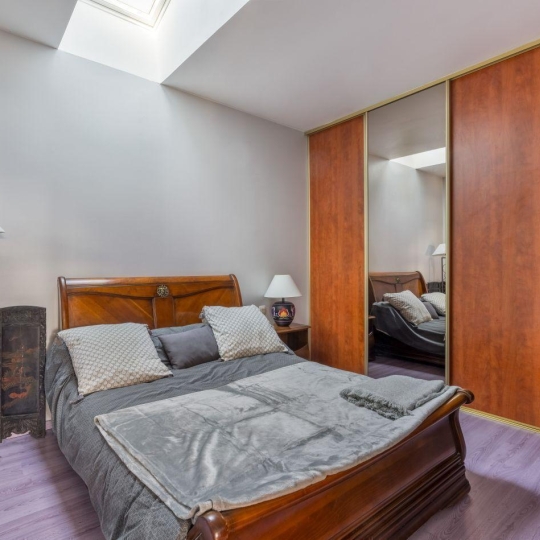  Annonces CROIXROUSSE : Maison / Villa | DECINES-CHARPIEU (69150) | 384 m2 | 790 000 &euro; 