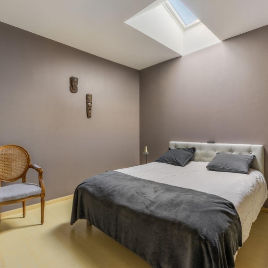  Annonces CROIXROUSSE : Maison / Villa | DECINES-CHARPIEU (69150) | 384 m2 | 790 000 &euro; 