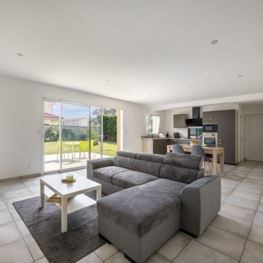  Annonces CROIXROUSSE : Maison / Villa | CHASSIEU (69680) | 106 m2 | 398 000 &euro; 