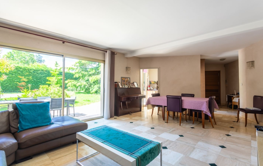 Annonces CROIXROUSSE : Maison / Villa | FRANCHEVILLE (69340) | 175 m2 | 895 000 &euro; 