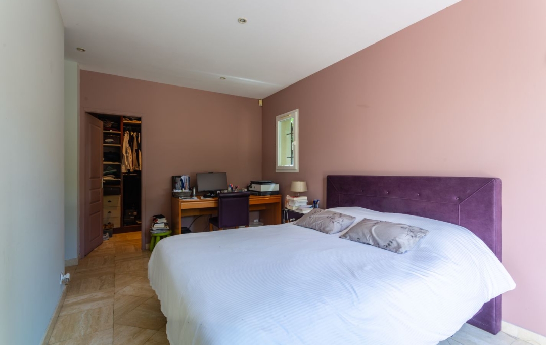 Annonces CROIXROUSSE : Maison / Villa | FRANCHEVILLE (69340) | 175 m2 | 895 000 &euro; 