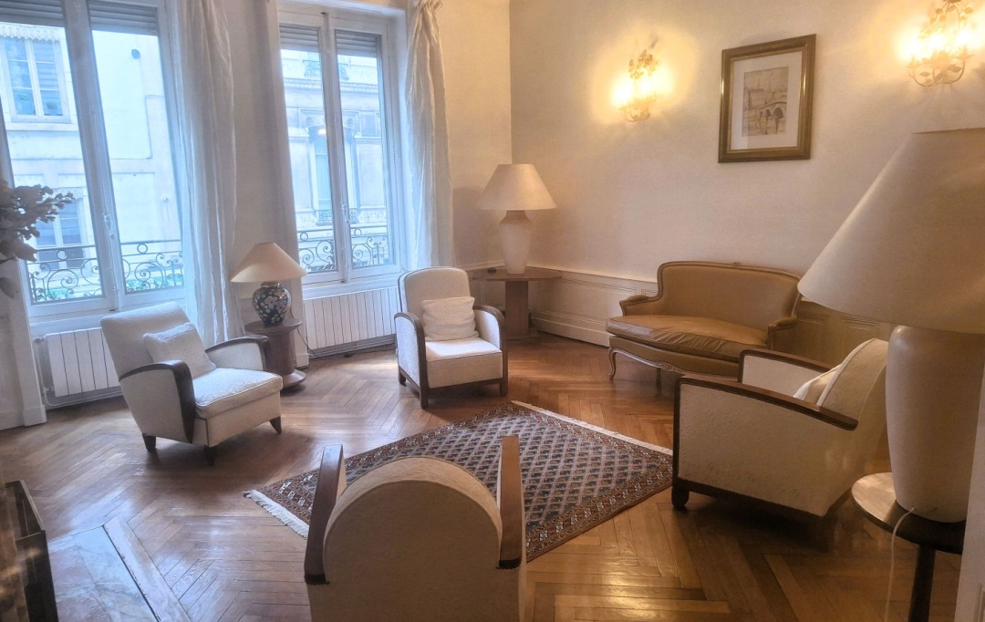 Annonces CROIXROUSSE : Apartment | LYON (69006) | 158 m2 | 850 000 &euro; 