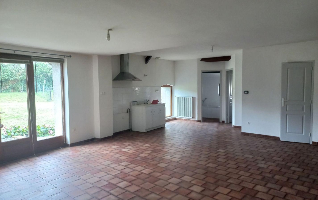 Annonces CROIXROUSSE : Apartment | FLEURIEUX-SUR-L'ARBRESLE (69210) | 94 m2 | 1 005 € 