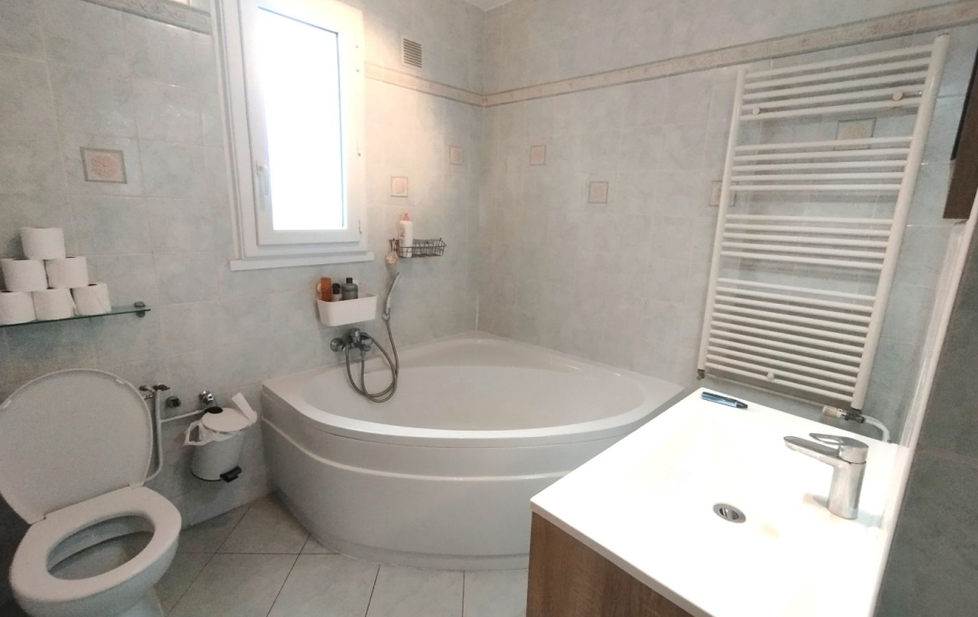 Annonces CROIXROUSSE : House | MEYZIEU (69330) | 132 m2 | 404 000 &euro; 
