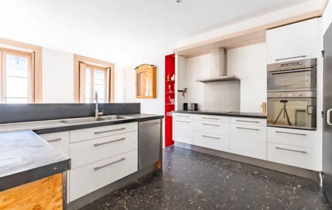 Annonces CROIXROUSSE : Apartment | LYON (69001) | 123 m2 | 3 500 € 