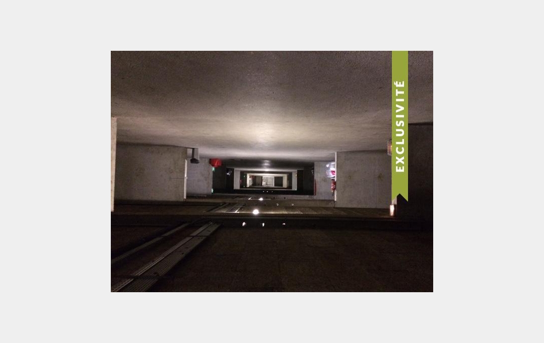 Annonces CROIXROUSSE : Garage / Parking | VILLEURBANNE (69100) | 15 m2 | 16 500 &euro; 