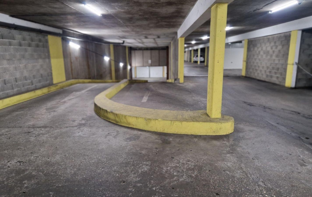 Annonces CROIXROUSSE : Parking | VILLEURBANNE (69100) | 13 m2 | 21 000 € 