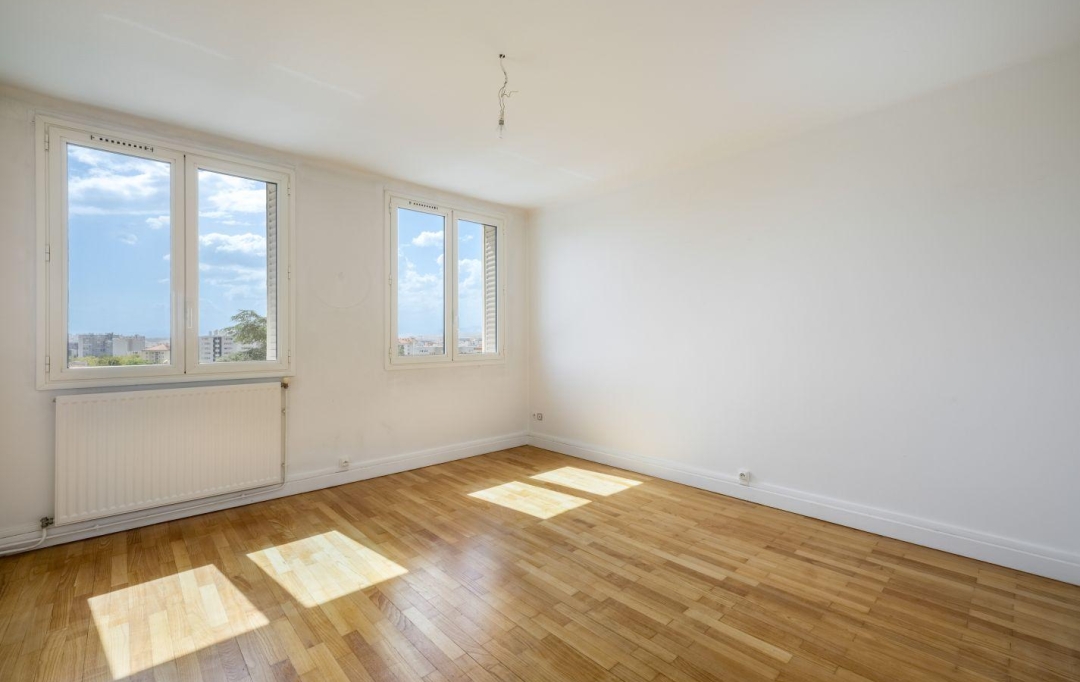 Annonces CROIXROUSSE : Appartement | LYON (69003) | 53 m2 | 228 000 &euro; 