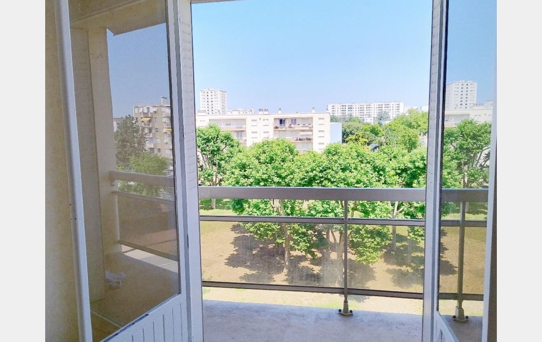 Annonces CROIXROUSSE : Apartment | VENISSIEUX (69200) | 51 m2 | 142 000 &euro; 