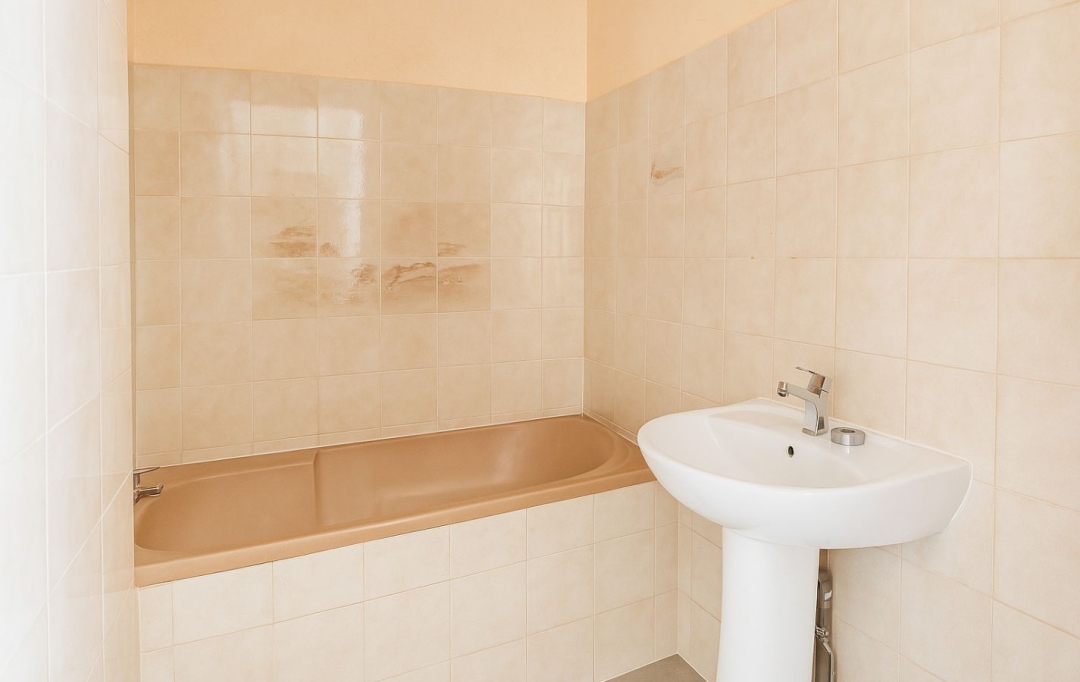 Annonces CROIXROUSSE : Apartment | VENISSIEUX (69200) | 51 m2 | 142 000 &euro; 