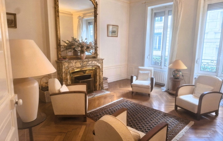  Annonces CROIXROUSSE Apartment | LYON (69006) | 158 m2 | 850 000 € 