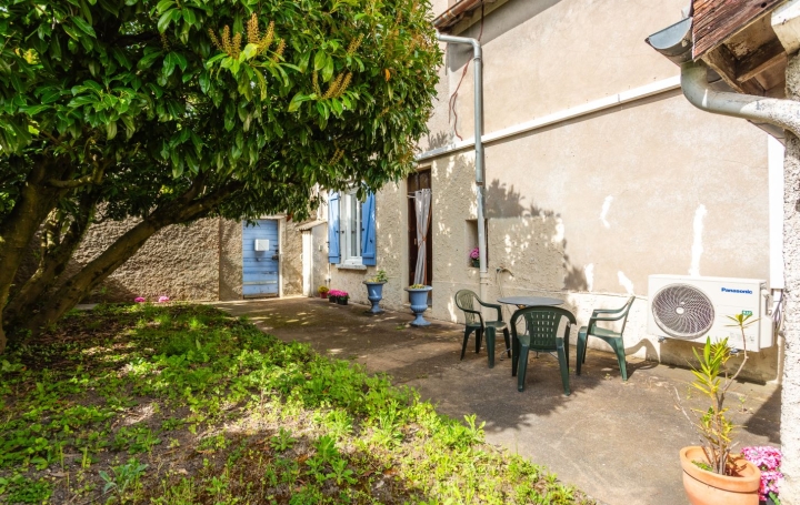  Annonces CROIXROUSSE House | SAINTE-FOY-LES-LYON (69110) | 76 m2 | 399 000 € 