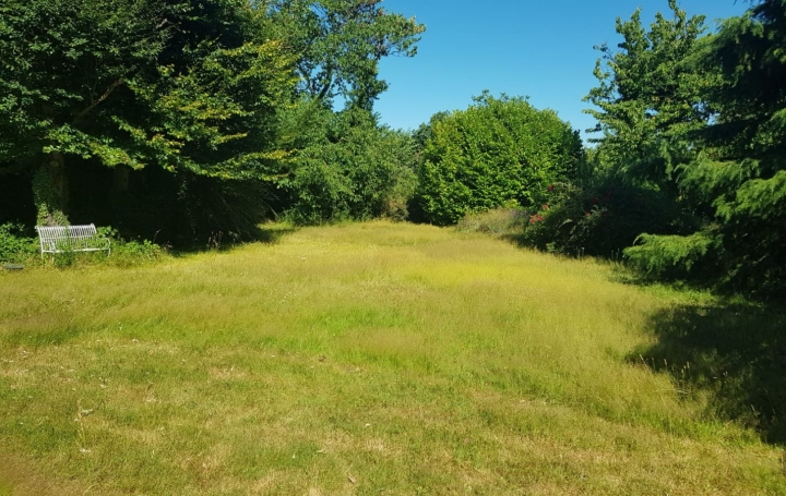  Annonces CROIXROUSSE Terrain | GENAS (69740) | 0 m2 | 400 000 € 