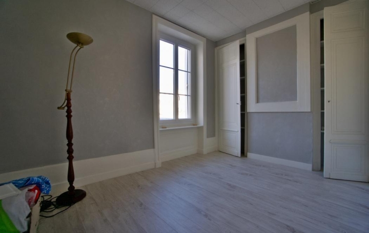 Annonces CROIXROUSSE : Appartement | LYON (69002) | 70 m2 | 1 013 € 